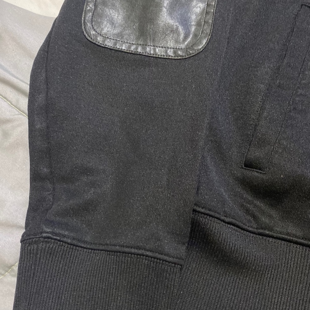 Express sweater - Picture 2 of 7